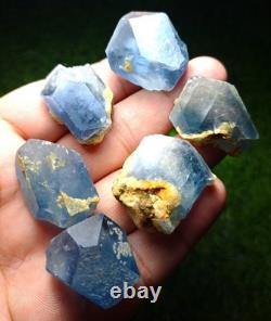 144grams A lovely lot of 6pieces lot superb lustrous blue Celestine crystals