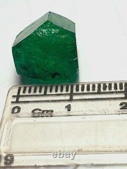 15.50-CT Facet Grade Emerald Natural Rough Piece @ Panshir Mine Afghanistan