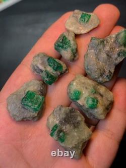 15-Pieces Emerald Crystal Rock Specimen Lot Swat Mine, Pakistan