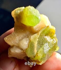 15 pieces Natural Green Peridot Crystals specimen Lot from Pakistan