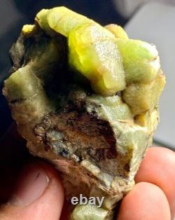 15 pieces Natural Green Peridot Crystals specimen Lot from Pakistan