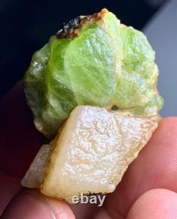 15 pieces Natural Green Peridot Crystals specimen Lot from Pakistan