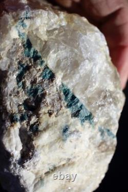 1655 gram Display Piece Ice Euphoria Stone Rough