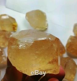 1852 Gram 19 pieces Facet Topaz Crystals Type Rough From mine Pakistan