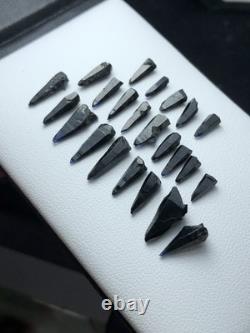 22.71 Crt / 23 pieces / Miraculous Pointed Rare Winza Sapphire Crystals