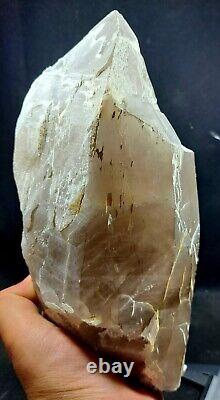 3kg435 grams A stunning piece of smoke quartz crystal undamaged superb luster