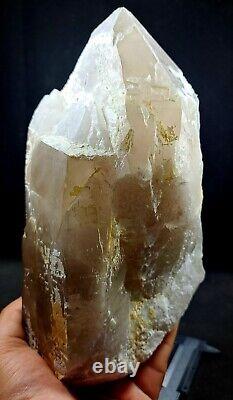 3kg435 grams A stunning piece of smoke quartz crystal undamaged superb luster