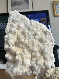 7.65 Lb Natural white Quartz Crystal Cluster! Beautiful Display Piece