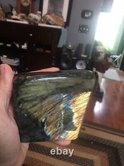 Beautiful Piece Of Labradorite, Rocks and Minerals Beautiful Flash