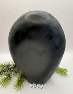 Chrysanthemum Stone Statement Piece