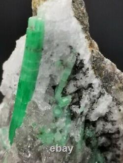 Emerald On Quartz Collectors Piece Mineral Gem Crystal Healing Specimen