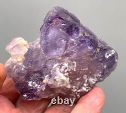 FLUORITE PURPLE SINGLE BIG CRYSTAL, FLOATING PIECE from PERÚ. AMAZING COLOR