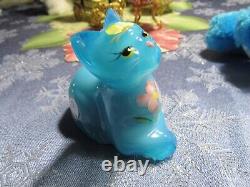 Fenton Azure Overlay Crossed Paws Cat, Rare signed floral piece