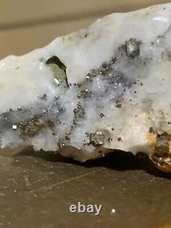 Gold, quartz, stibiconite 2 Pieces Total 20 Grams Im not 100 Percent Stone