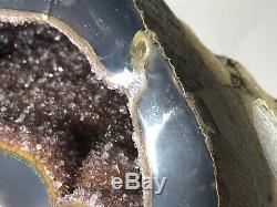 HUGE 2.9kg AGATE AMETHYST GEODE. TRULY STUNNING, SHOWROOM PIECE FROM URUGUAY