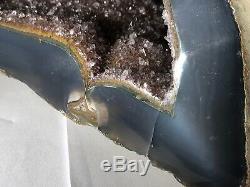 HUGE 2.9kg AGATE AMETHYST GEODE. TRULY STUNNING, SHOWROOM PIECE FROM URUGUAY