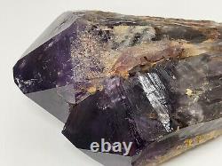 HUGE AMETHYST TWIN ROOT, Nearly 2.3KG. THIS PIECE IS HUGE AND RARE