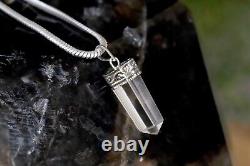 Healing Clear Crystal Quartz Pencil Stone 8-15 gm Pendant Jewelry For Necklace