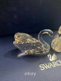 LOVE SWANS 2 PIECE SWAN SET 2013 SWAROVSKI #1143414 Retired BNIB