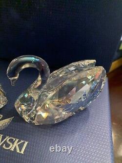 LOVE SWANS 2 PIECE SWAN SET 2013 SWAROVSKI #1143414 Retired BNIB