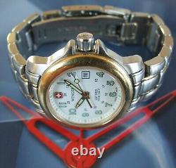 LaDy WENGER Gold TT Swiss Army GENUINE GST FIELD CollectionVery Nice Solid Piec