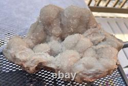 Large display piece quartz cluster