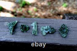 Natural Besednice Moldavite Lot 5 Piece Small Crystals 3.52gr/17.60ct