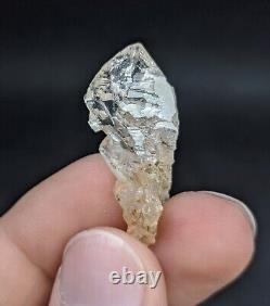 Natural Etched Quartz crystals, interesting formation 24 pcs lot from Skardu Pak