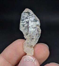 Natural Etched Quartz crystals, interesting formation 24 pcs lot from Skardu Pak