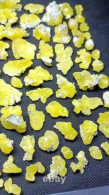 Natural Yellow Color Brucite Crystals & Clusters with nice color 95 pieces lot