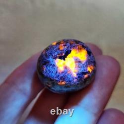 Natural Yooperlite Tumbled Stones UV Reactive Fluorescent sodalite Crystal Gift