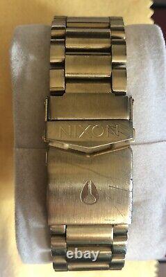 Nixon Watch Collection WOLF Savoy 6-piece burl wood storage watchbox included