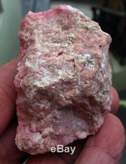 RHODOCHROSITE RED CRYSTALS with TETRAHEDRITES from PERU. BEAUTIFUL PIECE
