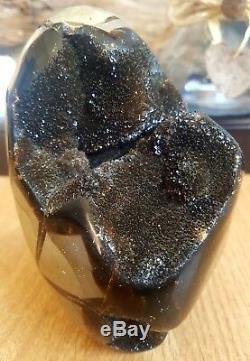 SEPTARIAN GEODE EGG. HEAVY. STUNNING PIECE 1.2kg