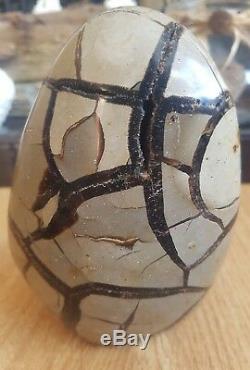 SEPTARIAN GEODE EGG. HEAVY. STUNNING PIECE 1.2kg