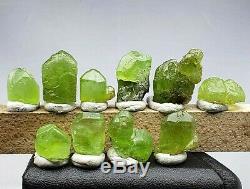 Selected pieces Peridot Crystal 143 Carat