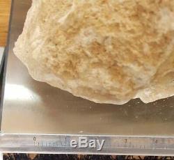 Stunning Large 1.6kg Quartz Geode Piece, Healing Crystal