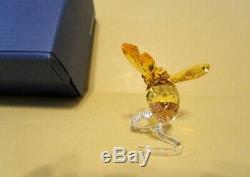 Swarovski Crystal Figurine SCS Event Piece Bumble Bee On Flower 5244639 NIB