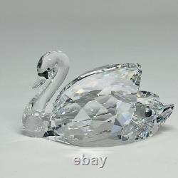 Swarovski Crystal Iconic 2018 Swan Large 5400172 Feathered Beauties MIB