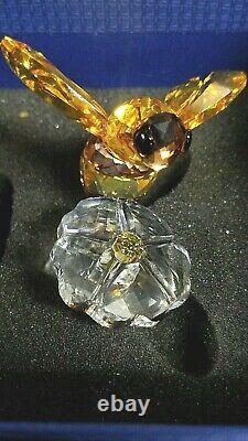 Swarovski SCS Bumblebee on Flower 2017 Event Piece 5244639 Box and Pamplet