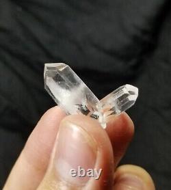 Top quality Quartz clusters with Faden structures. 158 grams and 40 Pieces