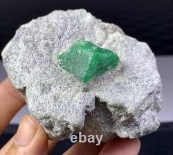Unique Piece Of Emerald Crystal Specimen From Pakistan (209 Gram)