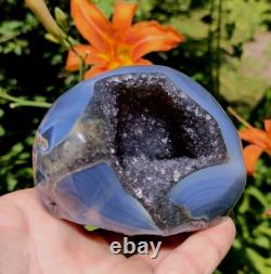 Uruguay Amethyst Geode Agate, Beautiful Black Amethyst 1lb 11oz? Show Piece