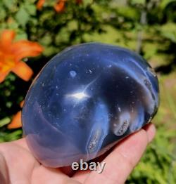 Uruguay Amethyst Geode Agate, Beautiful Black Amethyst 1lb 11oz? Show Piece