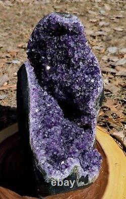 Uruguay Amethyst Geode, Sparkling Dark Purple Amethyst? 26ib 2oz Show Piece