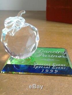 WDCC Crystal Apple, dancing partners 1999 special event piece