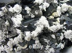 WHITE BARITES on BLACK SPHALERITES CRYSTALS from PERU. VERY ELEGANT PIECE