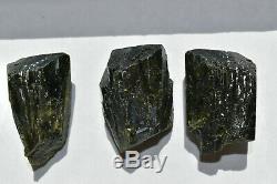 WHOLESALE Dark Green Epidote Crystals from Peru 44 pieces 1.6 kg # 4018