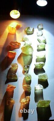 Wholesale Lot, Color Change Diaspore Crystals, 25 Pieces 196 Crt, 100% Natural