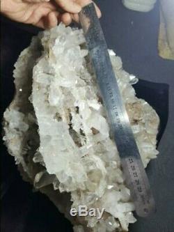 Wonderful Large Museum Quality Piece of Quartz Cluster having Geode shape inside